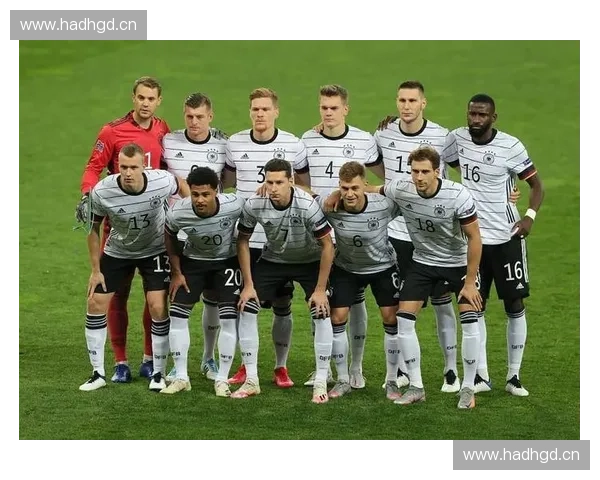 中北美区世界杯预选赛解析：球队竞争激烈与晋级形势分析